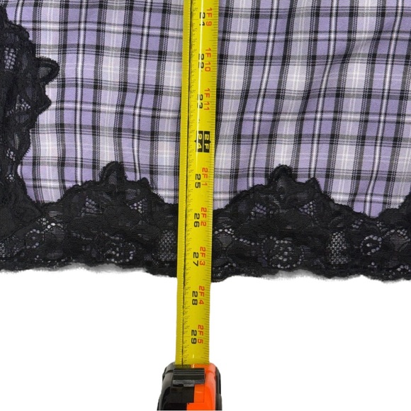 ROMWE size large NWT purple plaid design dress with black lace detailing. - Picture 3 of 10